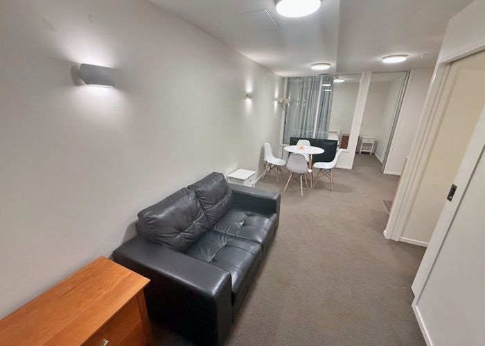  at 9D/15 Whitaker Place, Grafton, Auckland