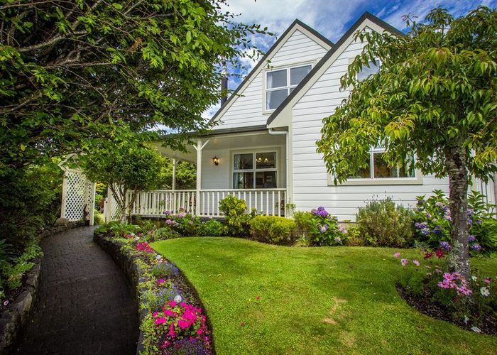  at 10 Wantwood Grove, Churton Park, Wellington