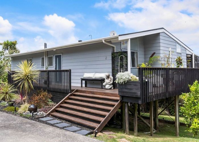  at 2 Captains Close, Torbay, Auckland