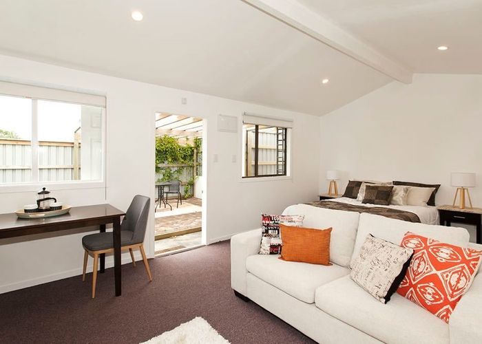  at 17A Pandora Place, Pakuranga, Manukau City, Auckland