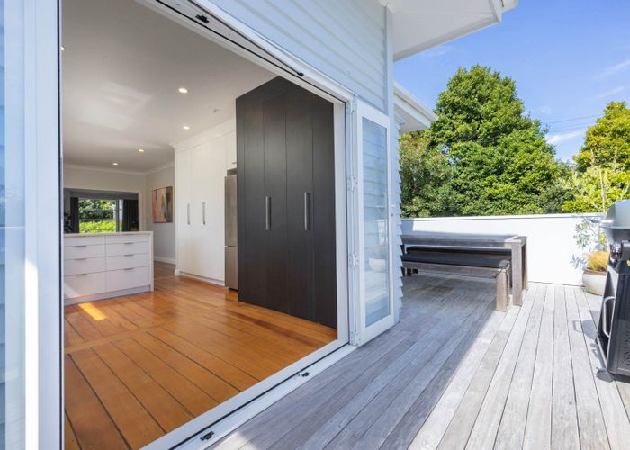  at 119 Hutchinson Avenue, New Lynn, Waitakere City, Auckland