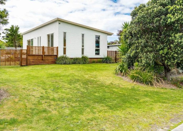  at 37 Seabreeze Road, Mangawhai Heads, Kaipara, Northland