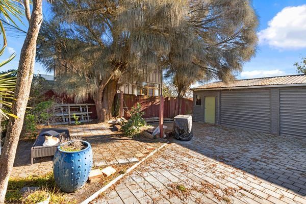  at 22 Pacific Rd, North New Brighton, Christchurch City, Canterbury