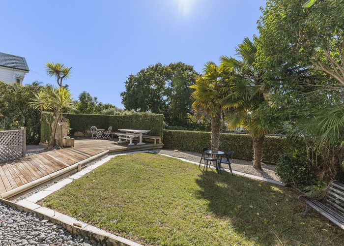  at 25 Windmill Road, Mount Eden, Auckland City, Auckland