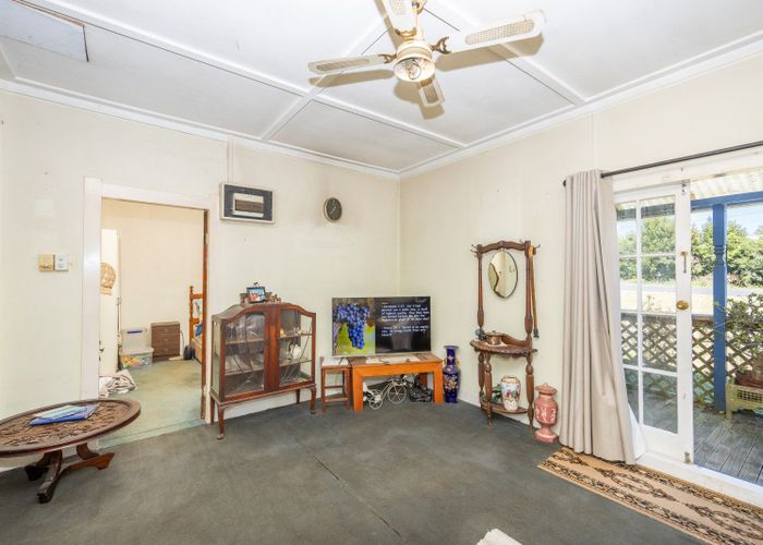  at 46 Renown Road, Waikokowai