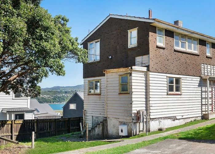  at 18 Tukanae Street, Strathmore Park, Wellington