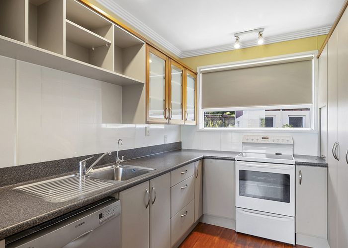  at 16C Te Mete Terrace, Merrilands, New Plymouth