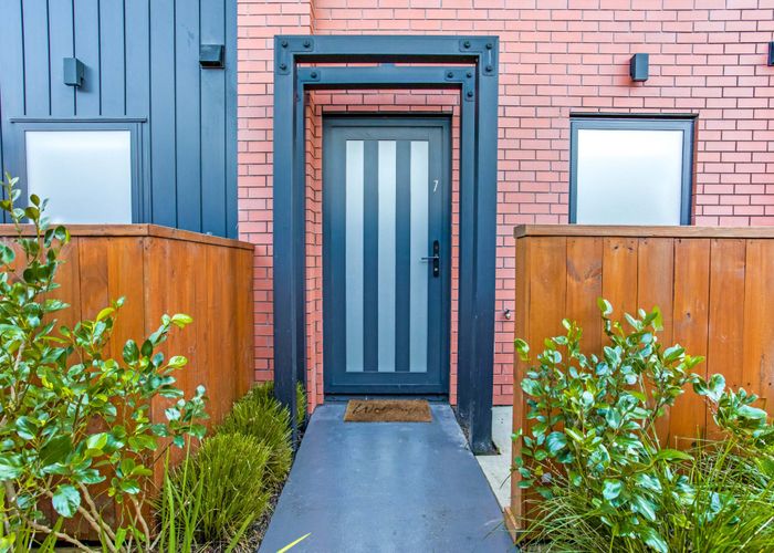  at 7/79 Taikata Road, Te Atatu Peninsula, Waitakere City, Auckland