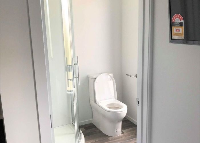  at 1/85 Cameron Road (Room C), Hillcrest, Hamilton, Waikato