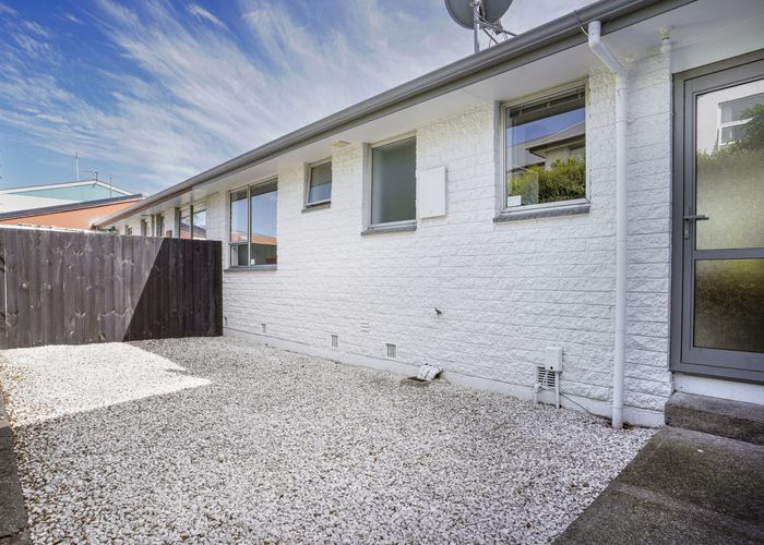  at 2/541 Barbadoes Street, Edgeware, Christchurch