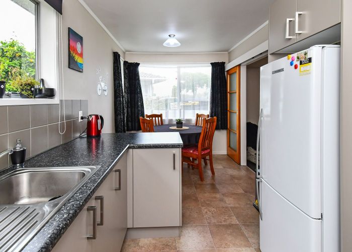  at 51 Hobart Crescent, Wattle Downs, Manukau City, Auckland
