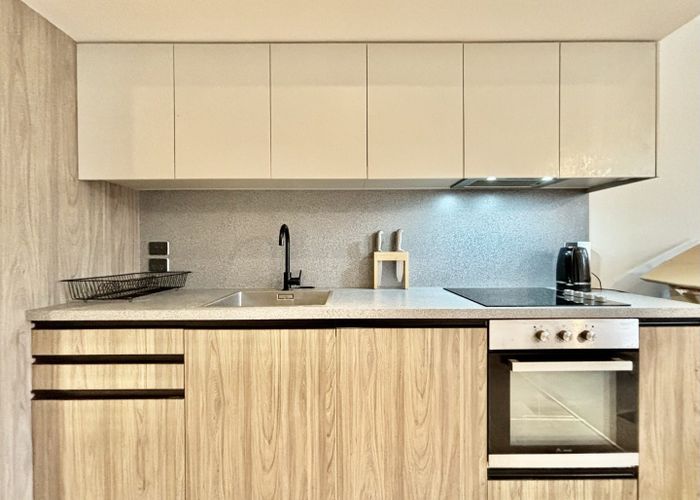  at 107/14 Laings Road, Hutt Central, Lower Hutt