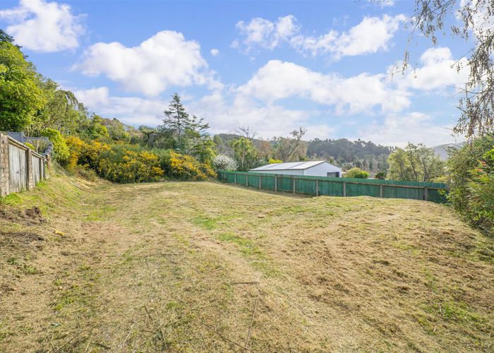  at 18A Forest Road, Pinehaven, Upper Hutt