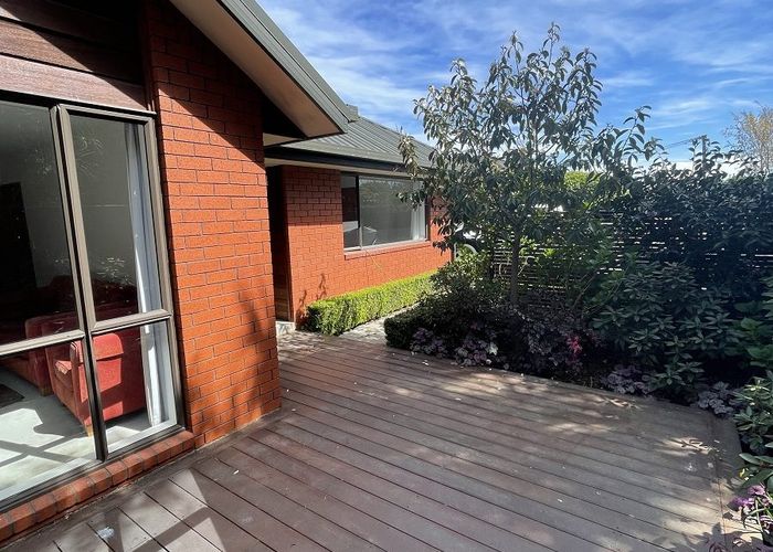  at 2/44 Nortons Road, Avonhead, Christchurch