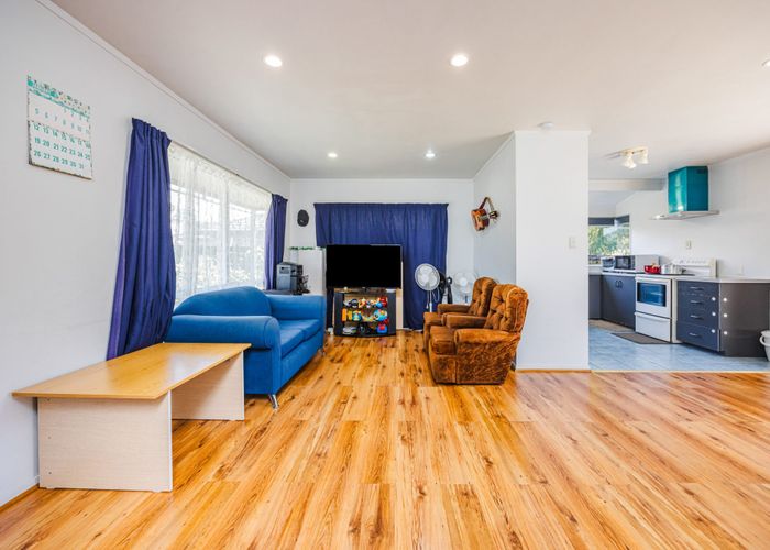  at 2/21 Jutland Road, Manurewa, Manukau City, Auckland
