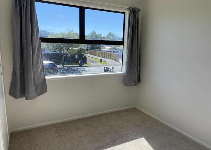  at 6 Coburg Street, Henderson, Auckland