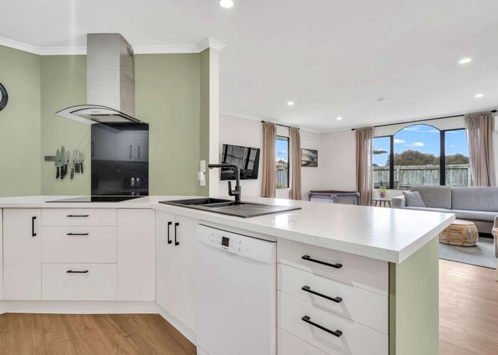  at 30 Hoult Crescent, Monaco, Nelson, Nelson / Tasman