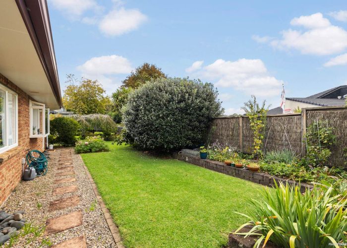  at 5 Idris Court, The Gardens, Manukau City, Auckland