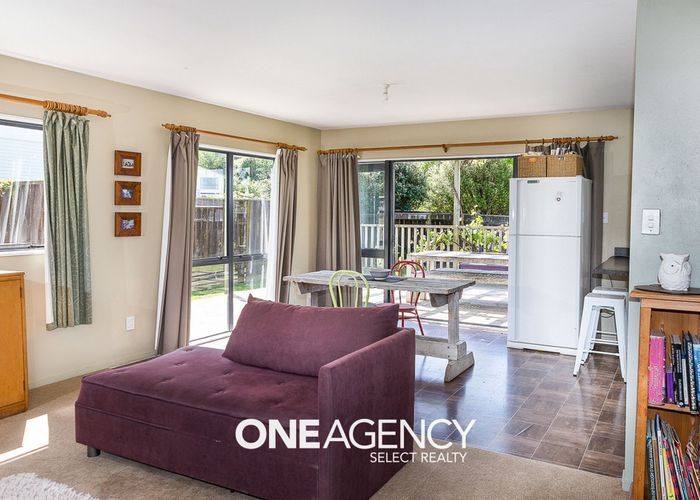  at 20 Te Hiko Street, Takapuwahia, Porirua, Wellington
