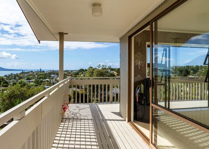  at 29 Jellicoe Road, Murrays Bay, North Shore City, Auckland
