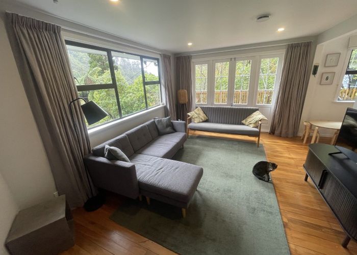  at 155 Pinehaven Road, Pinehaven, Upper Hutt