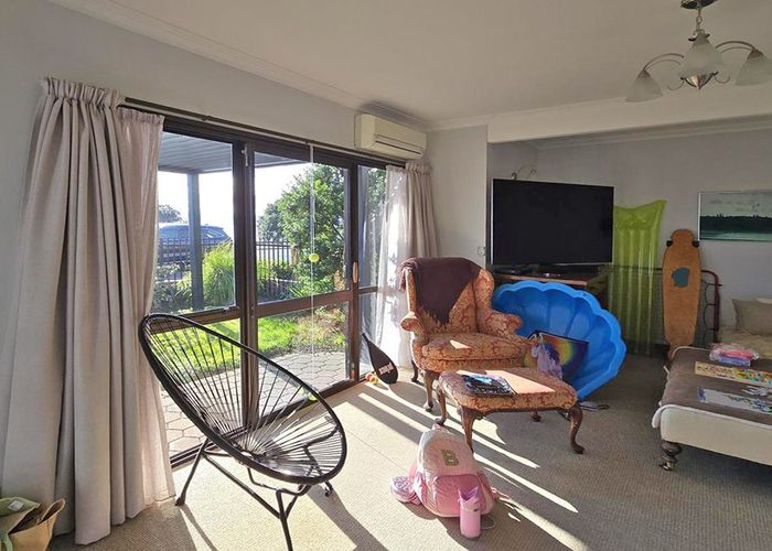  at 32B Charles Street, Westshore, Napier, Hawke's Bay