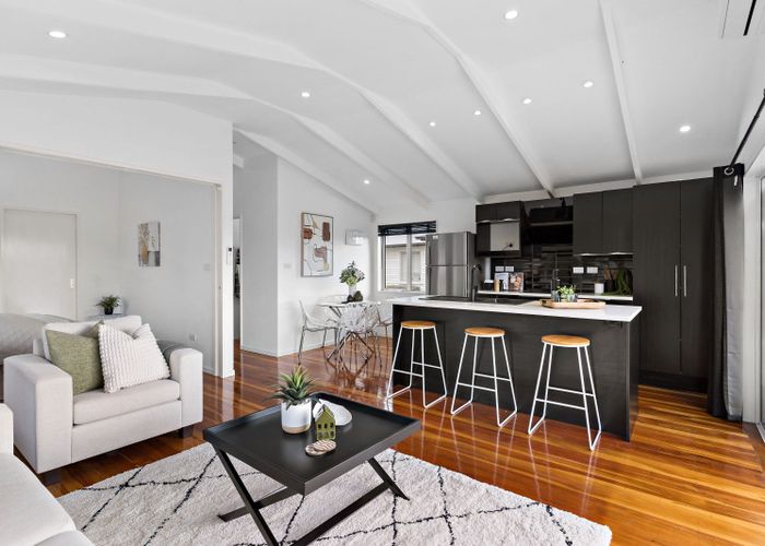  at 1/6 Mcleod Road, Weymouth, Manukau City, Auckland