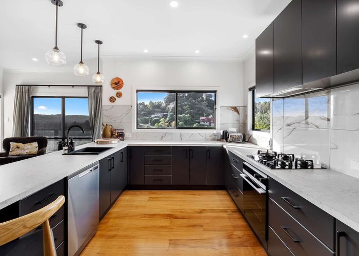  at 1 Shakespeare Road, Bastia Hill, Whanganui, Manawatu / Whanganui