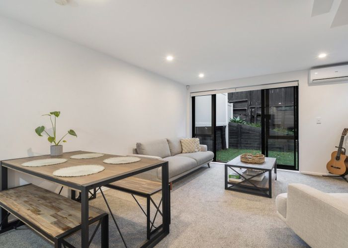 at 8/5 Arron Street, Ellerslie, Auckland