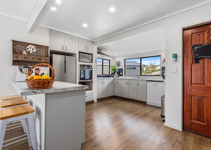 at 63 Churchill Road, Judea, Tauranga