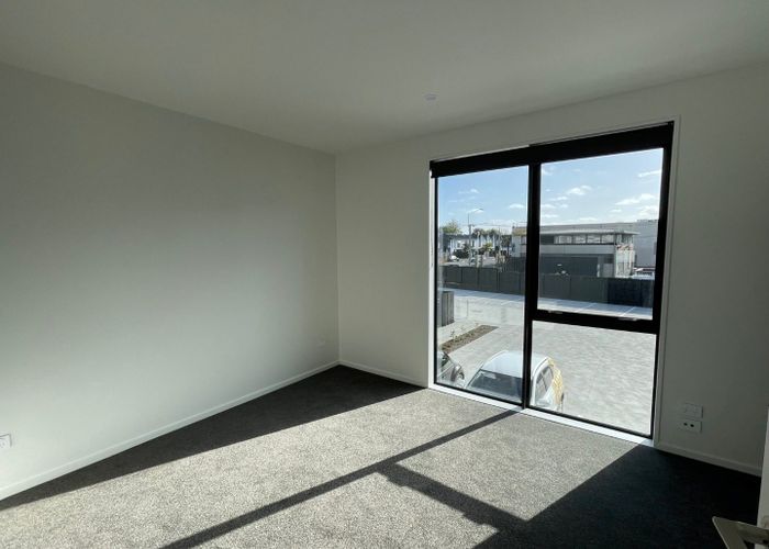  at 8/27 New Brighton Road, Shirley, Christchurch City, Canterbury