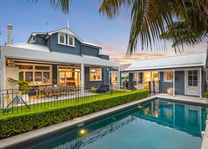  at 14 Ring Terrace, Saint Marys Bay, Auckland City, Auckland