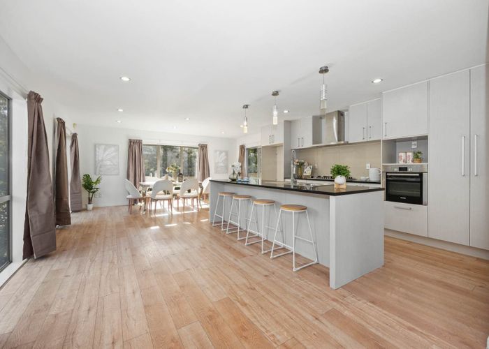  at 98 Tiriwa Drive, Massey, Waitakere City, Auckland