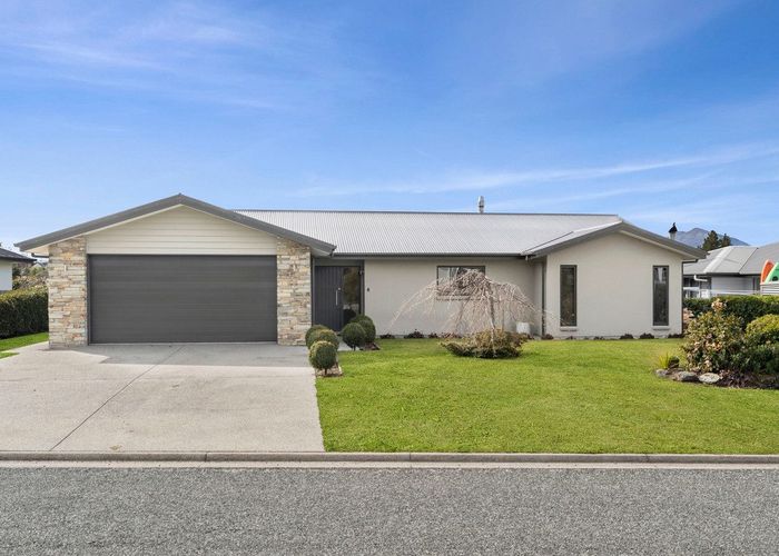  at 4 Daniels Terrace, Wanaka