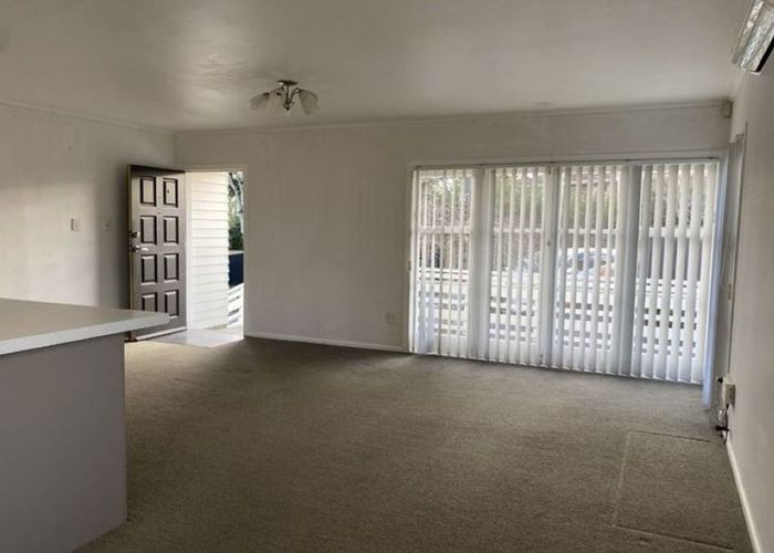  at 25 Hutchinsons Road, Bucklands Beach, Manukau City, Auckland