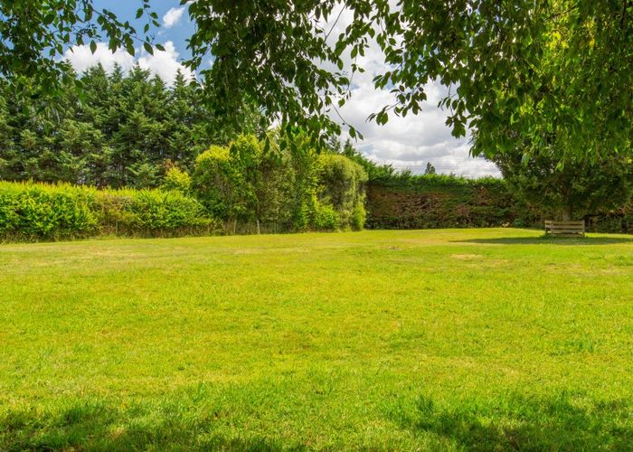  at 228 Pickering Road, Cambridge