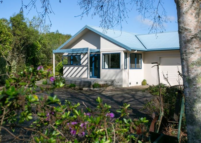 Free property data for 212 Thornton Road, Cambridge homes.co.nz