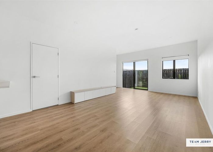  at 63 Whare Kauri Road, Takanini, Papakura, Auckland