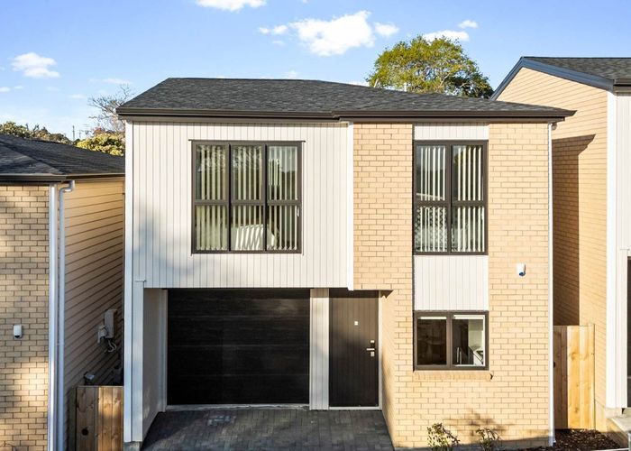  at 37C O'Halloran Road, Howick, Manukau City, Auckland