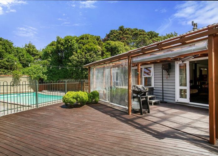  at 33 Chester Road, Tawa, Wellington, Wellington