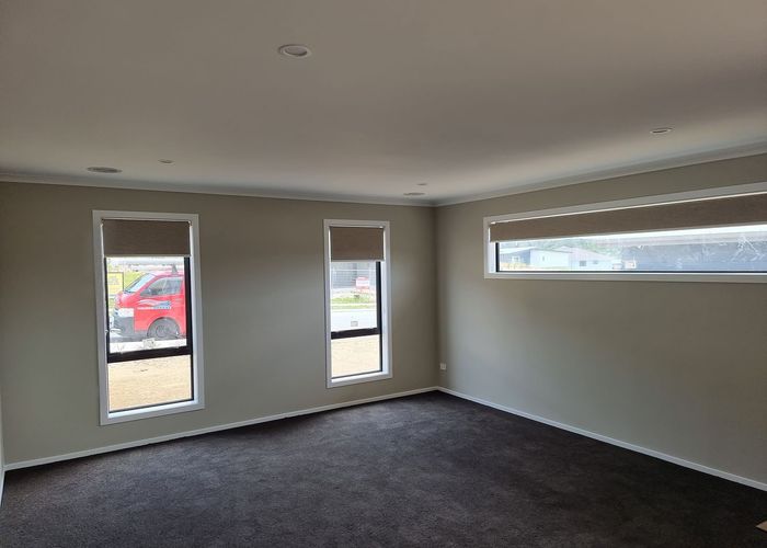  at 74 Hokioi Drive, Kenepuru, Porirua, Wellington