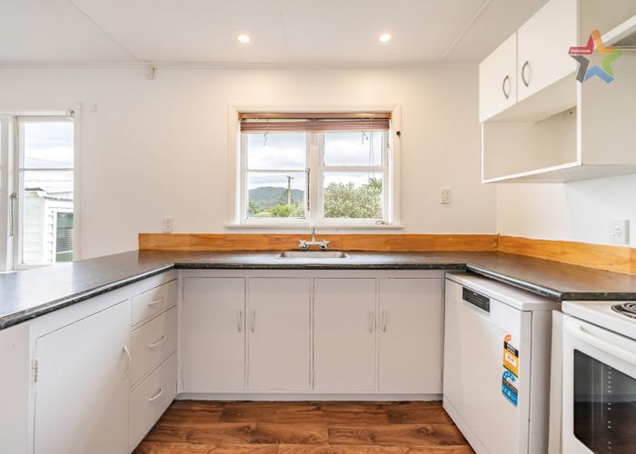  at 35 Frederick Street, Wainuiomata, Lower Hutt