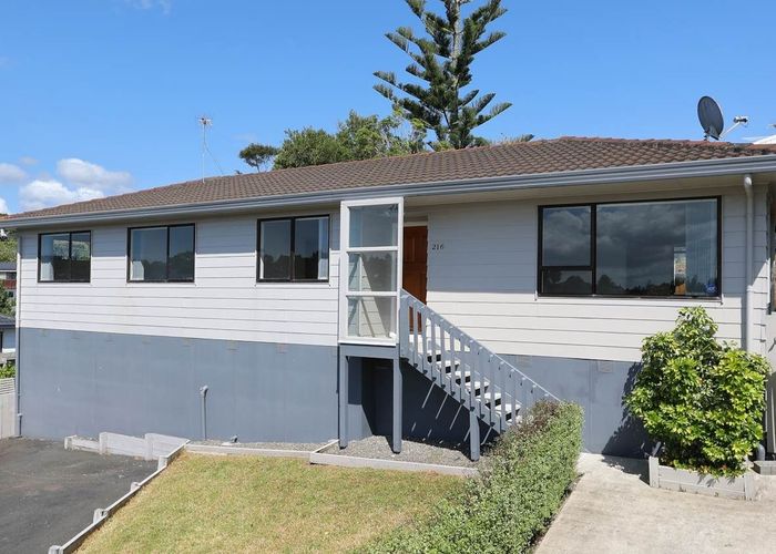  at 216 Solar Road, Glen Eden, Auckland