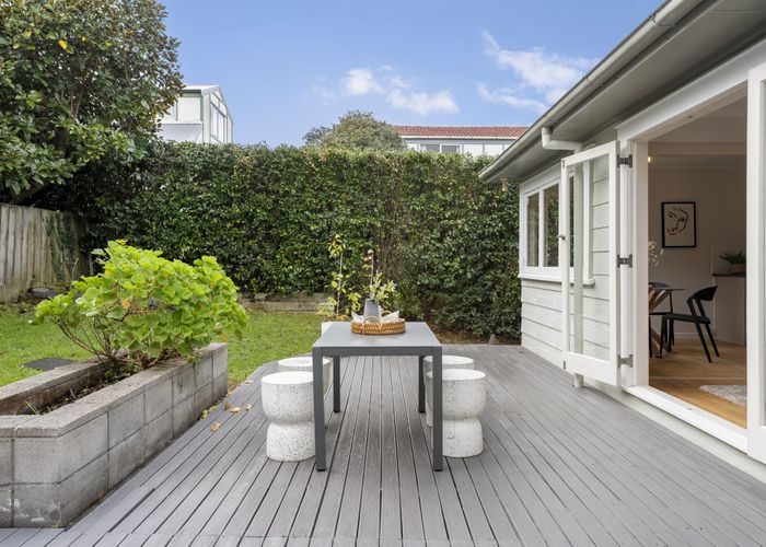  at 1/12 Craigbank Avenue, New Lynn, Waitakere City, Auckland