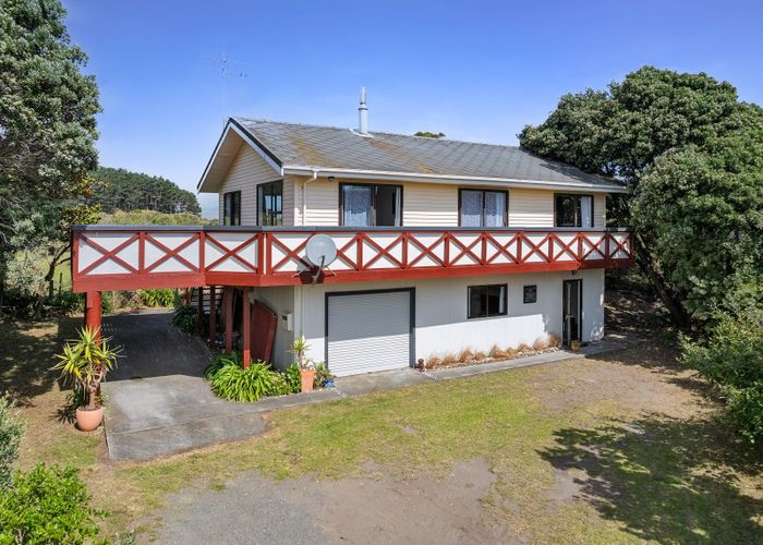  at 19 Colenso Place, Otaki Beach, Kapiti Coast, Wellington