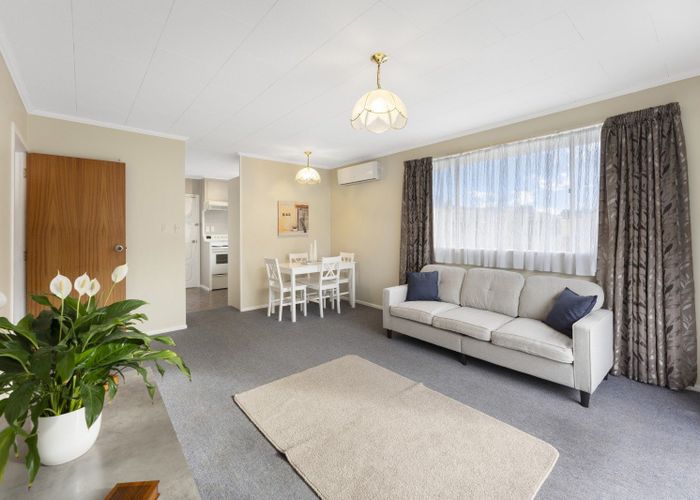  at 2/31 Omaha Grove, Totara Park, Upper Hutt