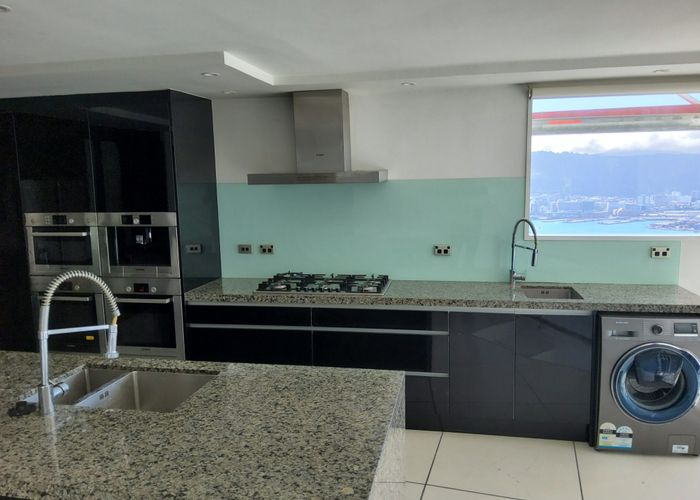  at 1/11 Robieson Street, Roseneath, Wellington, Wellington