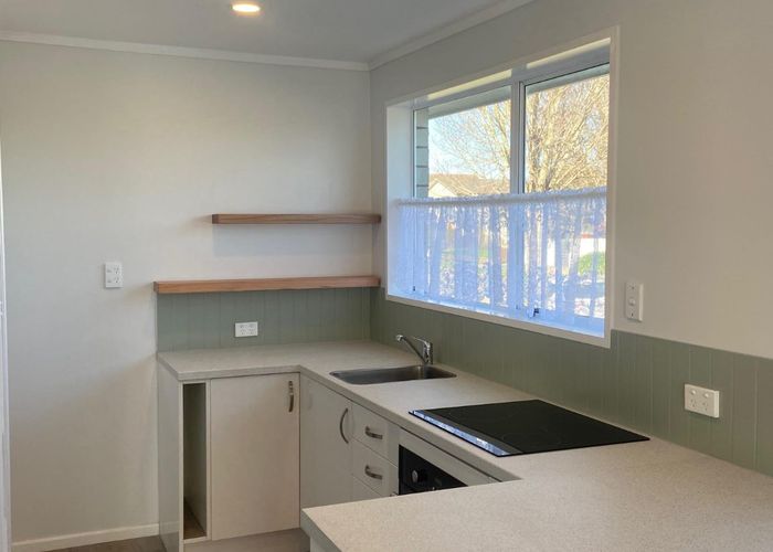  at 1/24 Broadfell Avenue, Avonhead, Christchurch