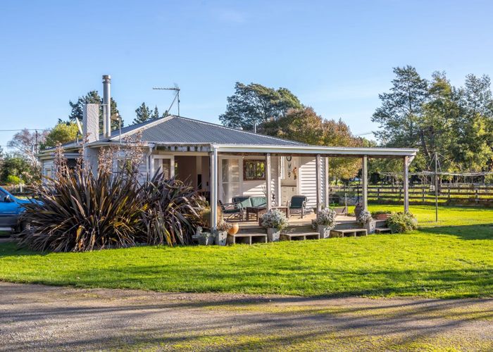  at 64 Chester Road, Clareville, Carterton