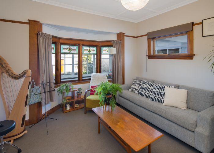  at 4 Puru Crescent, Lyall Bay, Wellington